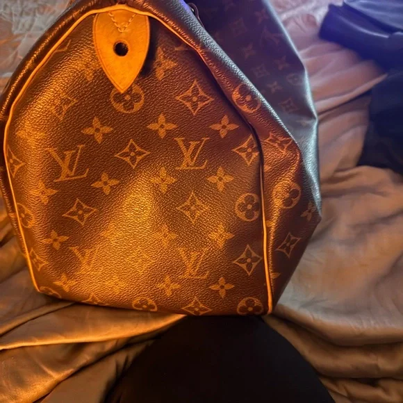 Louis Vuitton Brown and Tan Monogram Bag - Picture 2 of 16